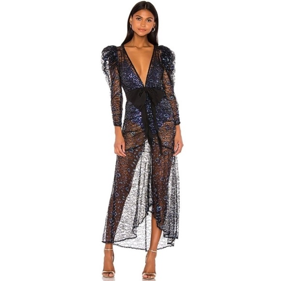 Welcome! 👗👛👠I’m happy you’re here! - Picture 3 of 12